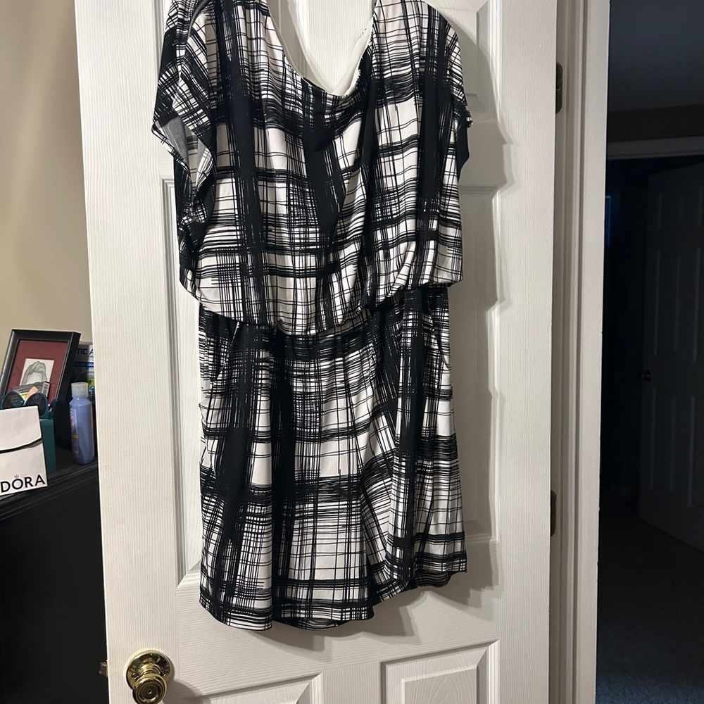 Signature by Sangria Black & White Plaid Mini Dress